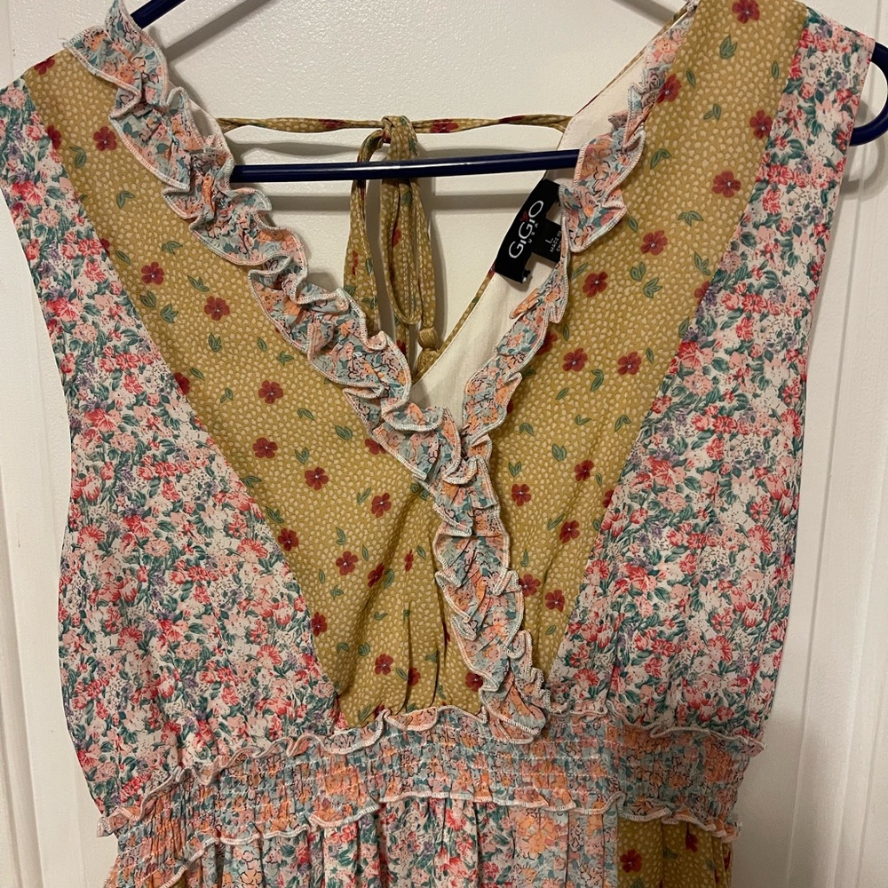 Charming Floral Ruffle Dress - Picture 2 of 6